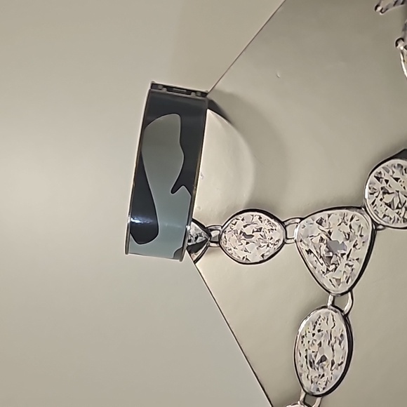 Vintage.NWT Brass Camouflage Cuff Bracelet. - Picture 4 of 7